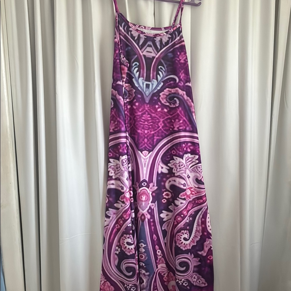 Elegant Pink Patterned Maxi Dress